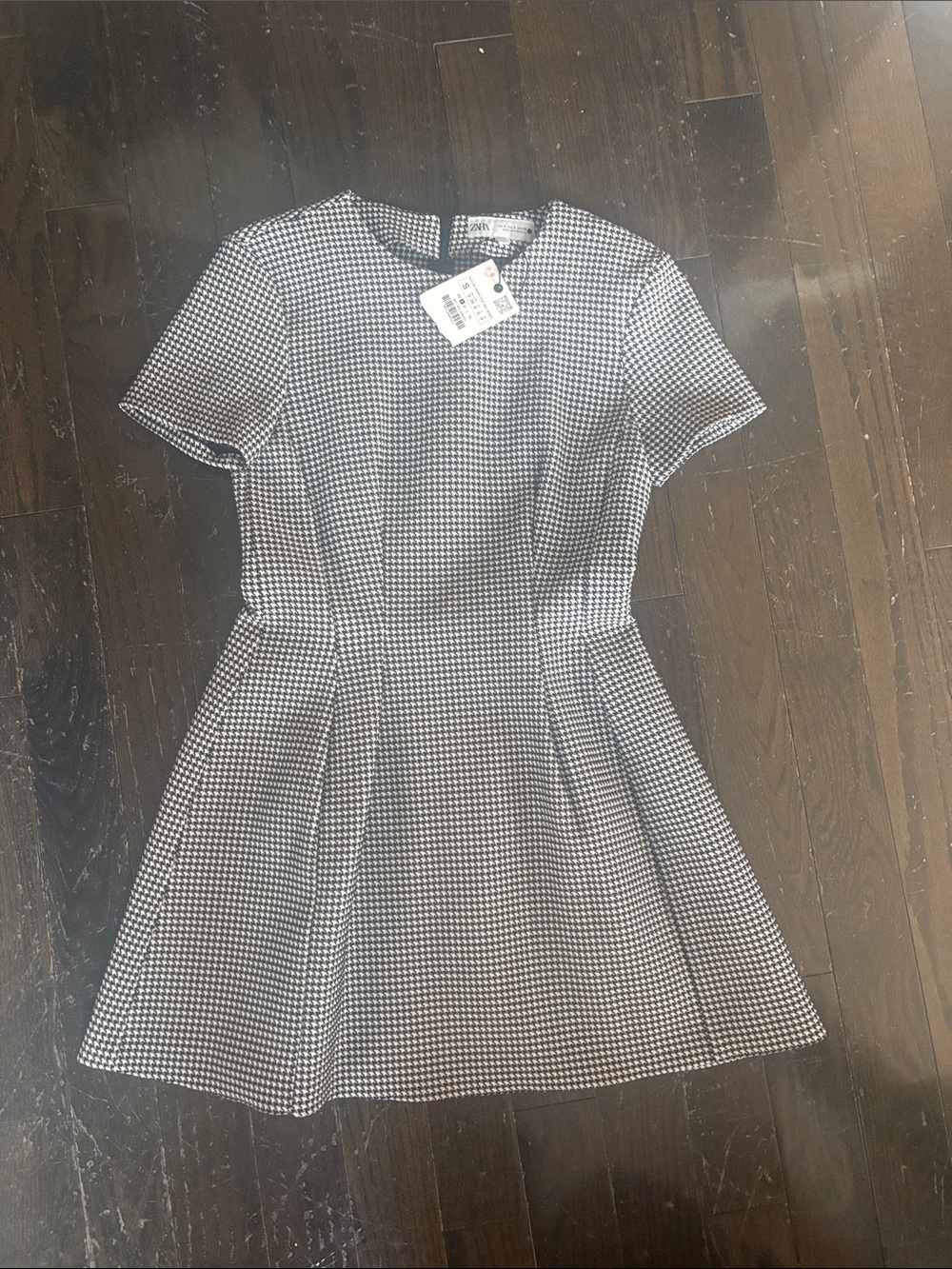 Zara Black & White Houndstooth Fit-and-Flare Dress